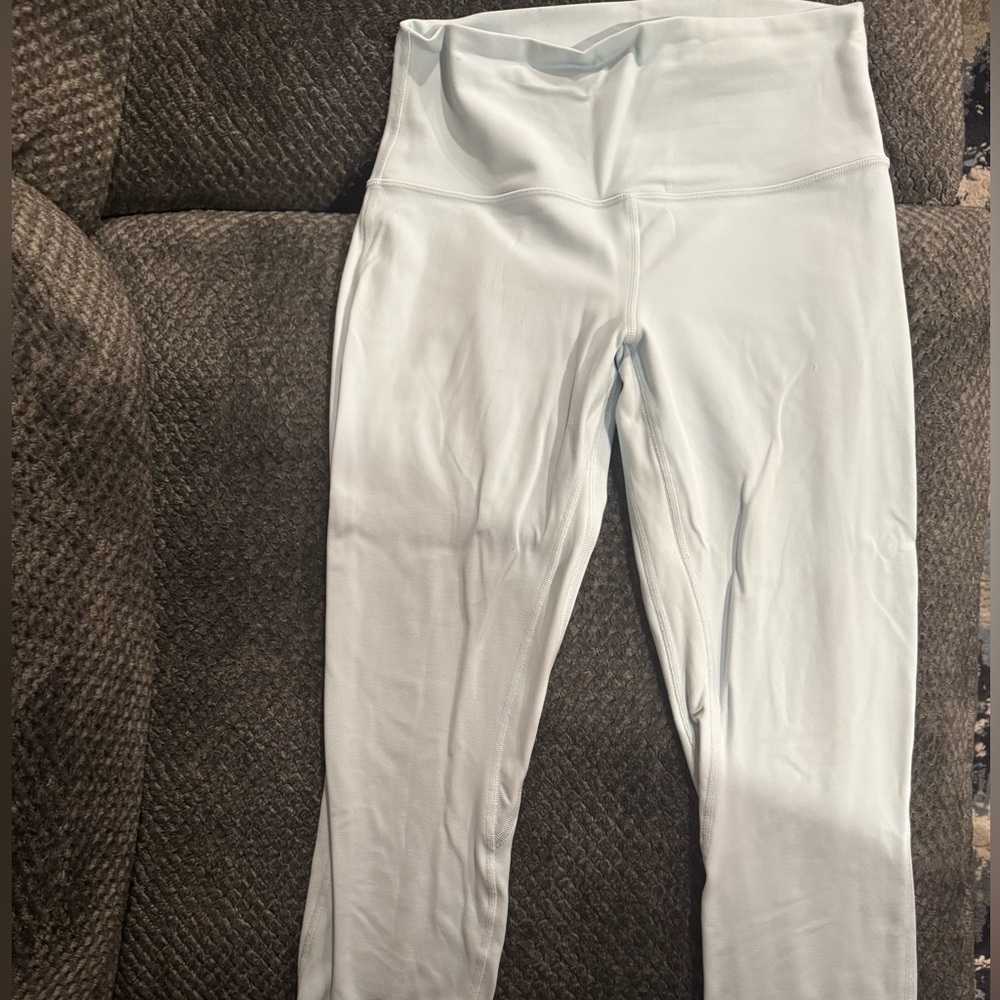 Light blue lululemon high rise crop 23” no pockets
